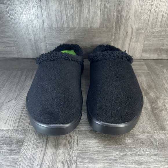 OOFOS OOmg Luxe Clog Mens 11 Black Brand New Recovery Faux Fur Slipper Comfort main image 5